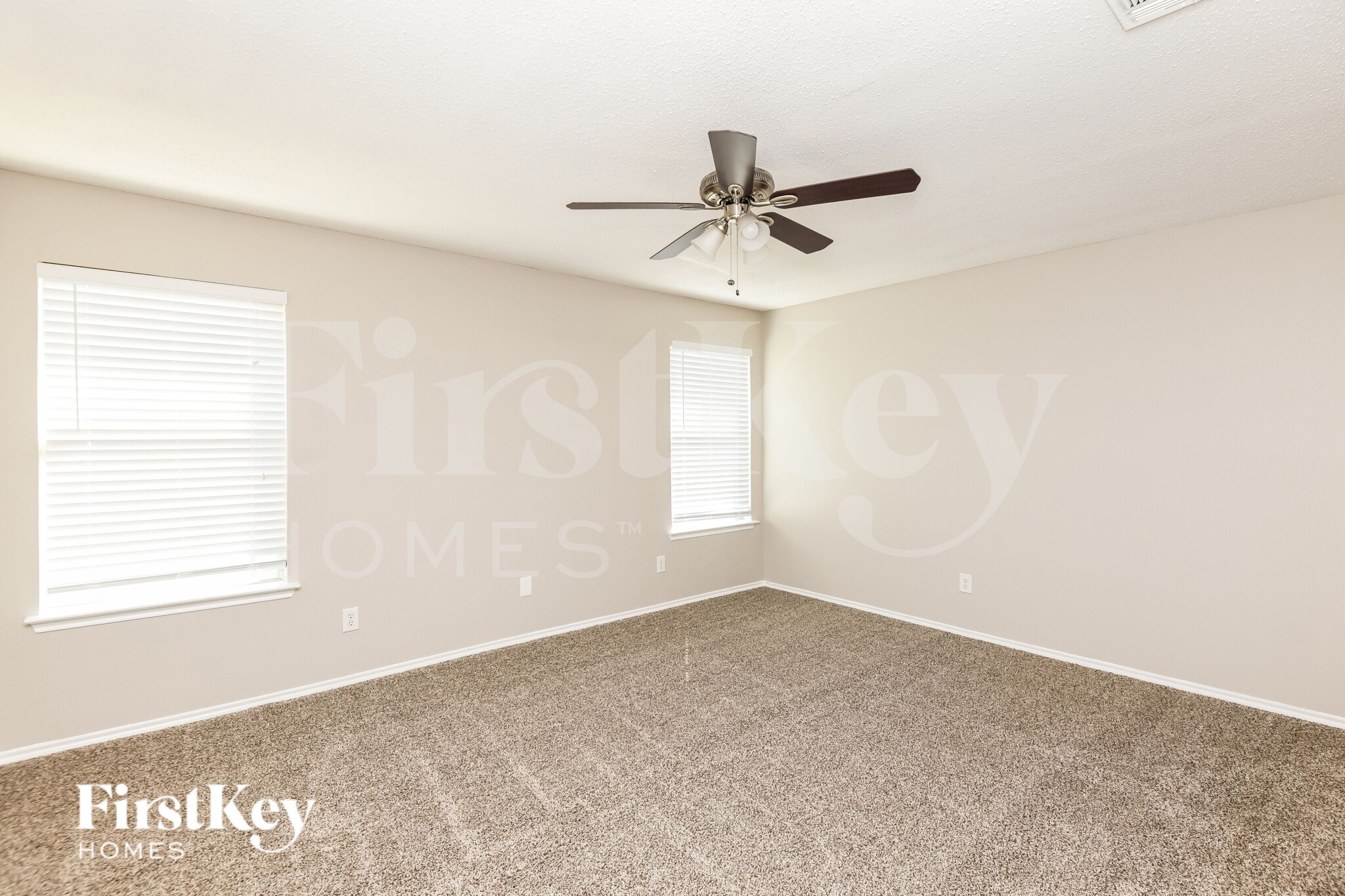 Building Photo - 920 Dove Meadows Dr