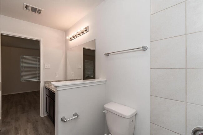 Building Photo - 7618 Merrylands Dr