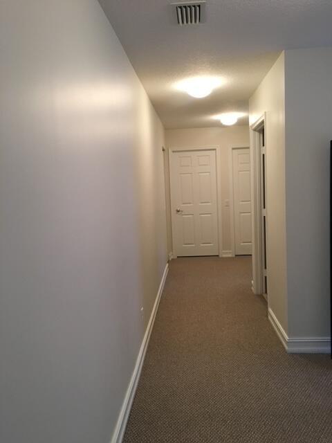 Building Photo - 8845 Sandy Crest Ln