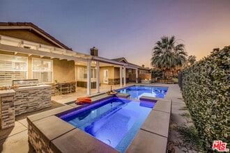 Building Photo - 82580 Yeager Way