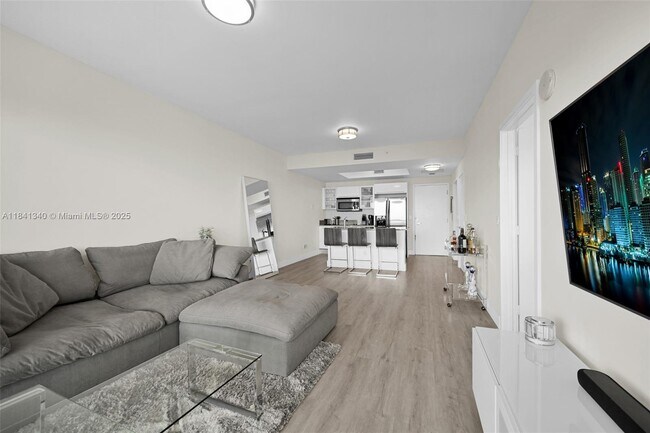 Building Photo - 888 Biscayne Blvd
