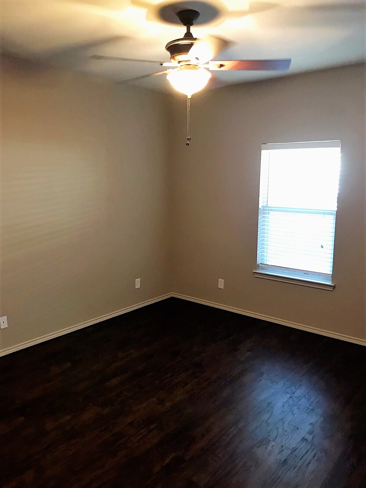 Building Photo - 4213 Castlegate Dr