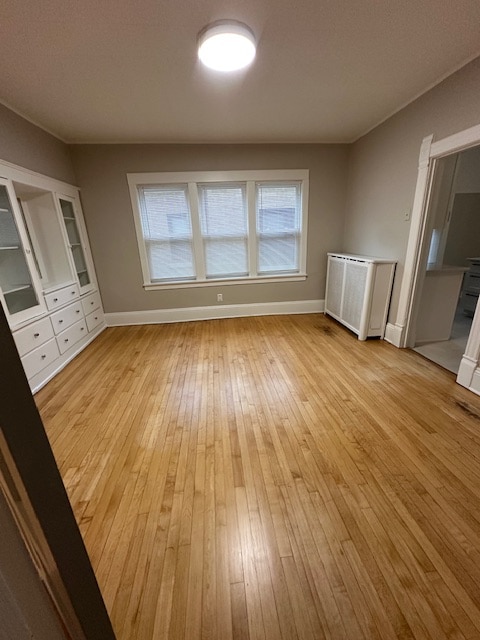 Building Photo - 2527 S Howell Ave