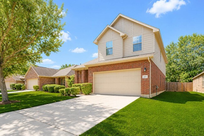 Building Photo - 10311 Whisper Bluff Dr