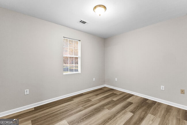 Building Photo - 3957 Tommy Lee Cook Rd