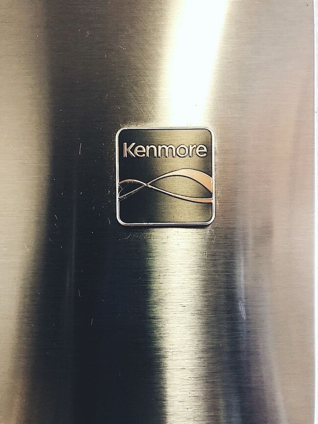 Building Photo - PEARL WEST CAMPUS - LOFTED 2BD/1BA