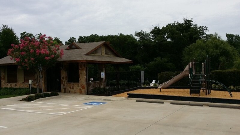 Building Photo - 508 Highmoor Ct