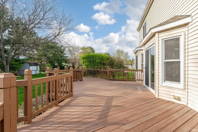 Building Photo - 51595 Harvester Dr