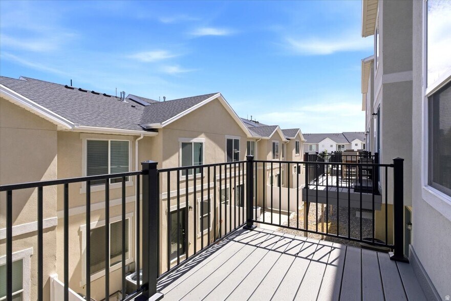 Building Photo - 8608 W Bowie Dr