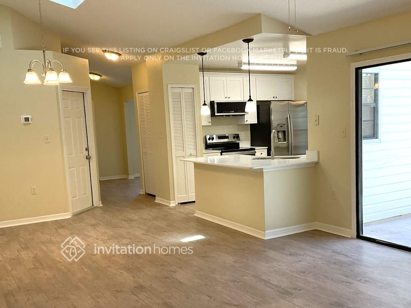 Building Photo - 1004 Turtle Creek Dr