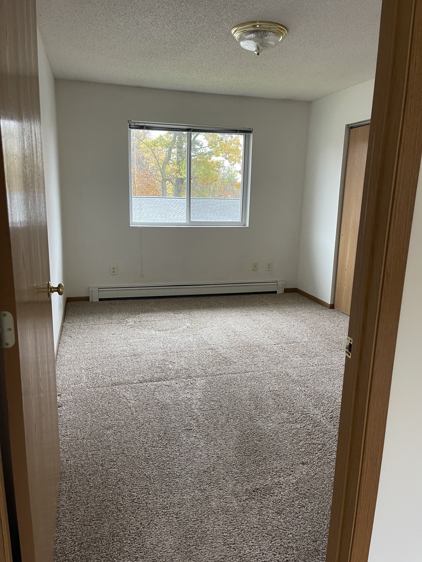 Building Photo - 10514 Gull Point Rd