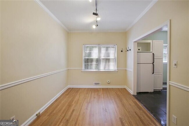 Building Photo - 430 Lindbergh Drive NE