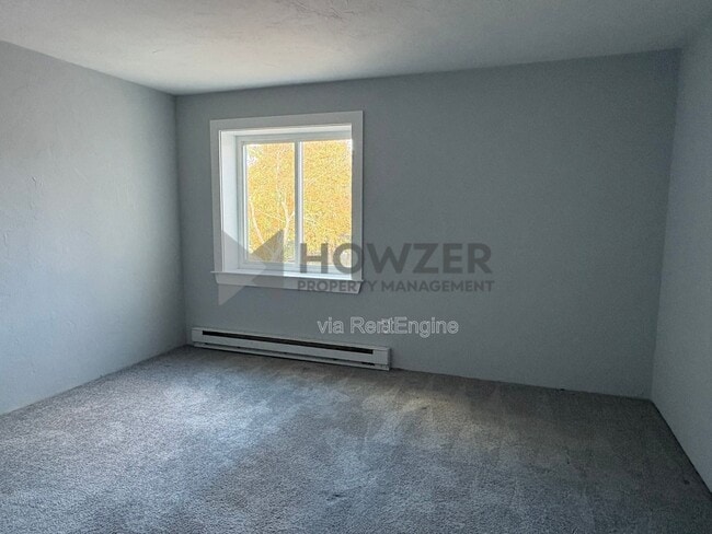 Building Photo - 10 Pine Grove Ave