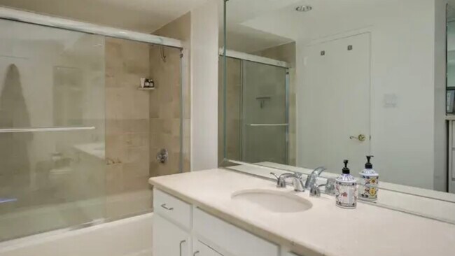 Bathroom with shower and bath - 4337 Marina City Dr