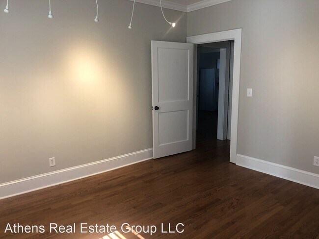 Building Photo - 2 br, 2 bath House - 620 Agriculture Drive