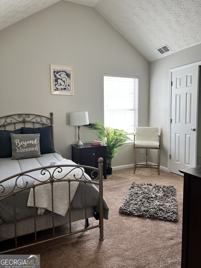 Building Photo - 11157 Aliyah Dr