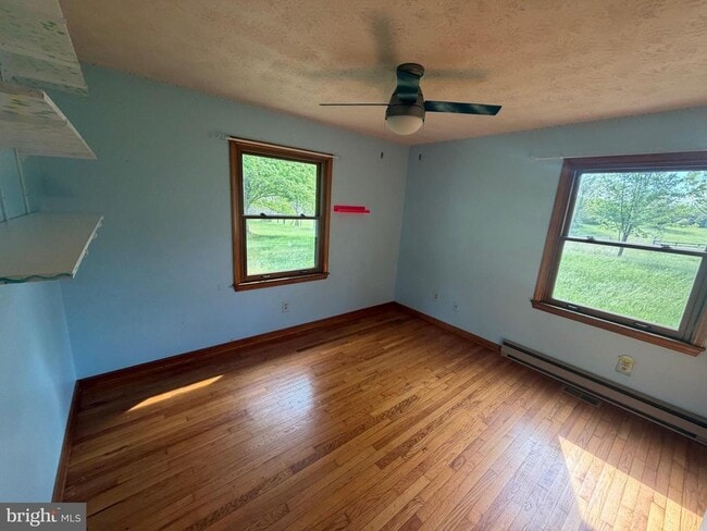 Building Photo - 116 Rehoboth Ln