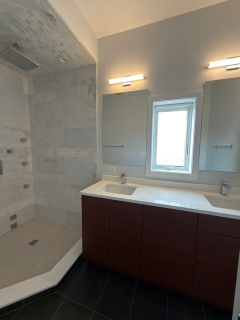 Building Photo - 2378 N Elston Ct