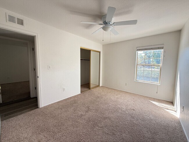 Building Photo - Villa Estados 3 Bedroom for rent!