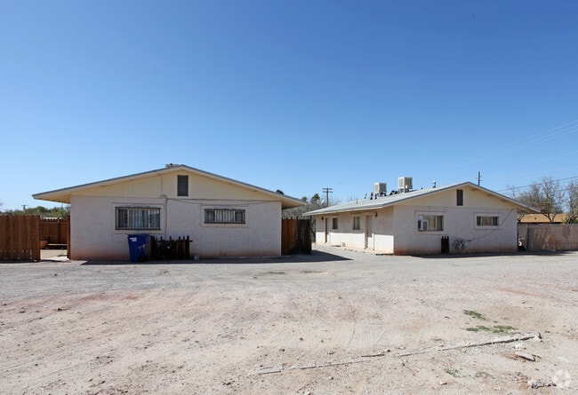 Building Photo - 1501-1509 E Hedrick Dr