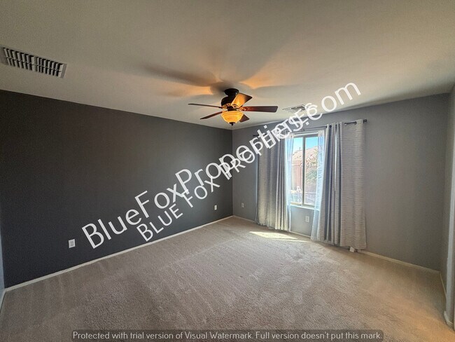 Building Photo - 7135 S Oakbank Dr