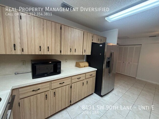 Building Photo - 8431 SW 90th Ln