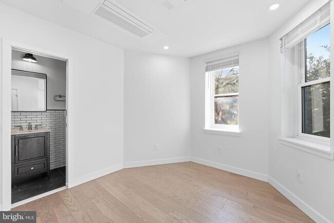 Building Photo - 718 Rhode Island Ave NW