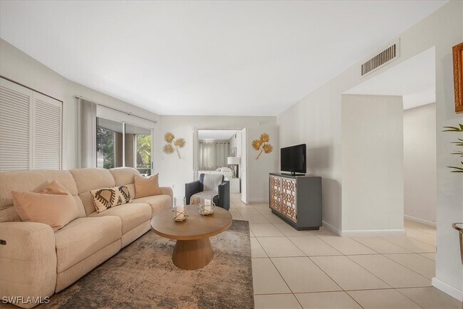 Building Photo - 3170 Seasons Way