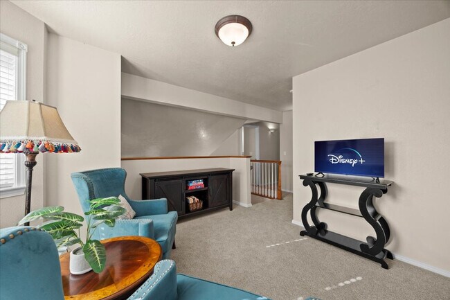 Building Photo - 1102 Heckathorn Pl