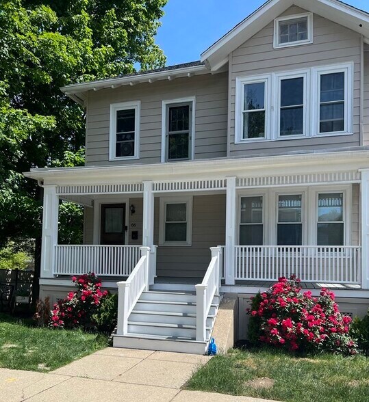 Primary Photo - 66 Wren St