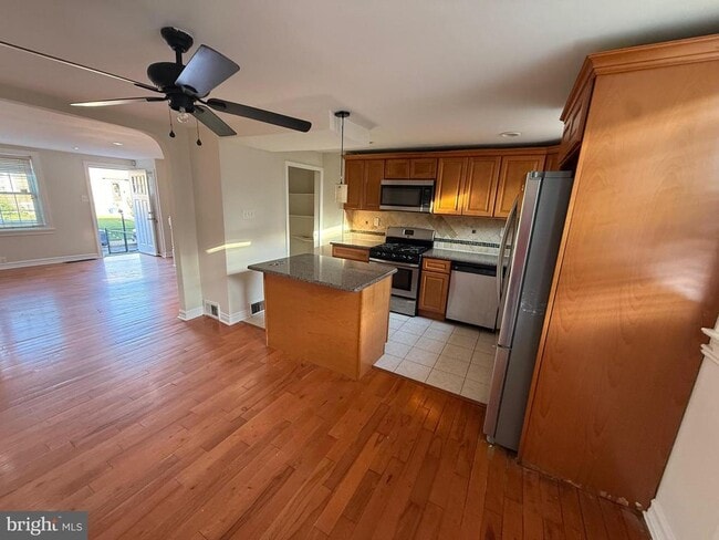 Building Photo - 4434 Marple St