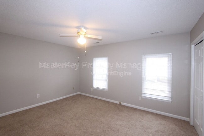 Building Photo - 5606 Split Oak Way