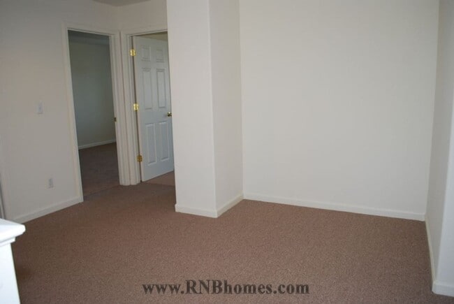 Building Photo - 6301 Bluebill Ct