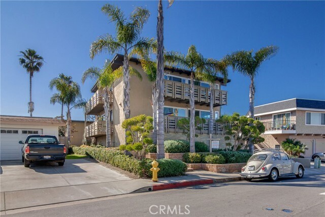 Building Photo - 241 Avenida Montalvo