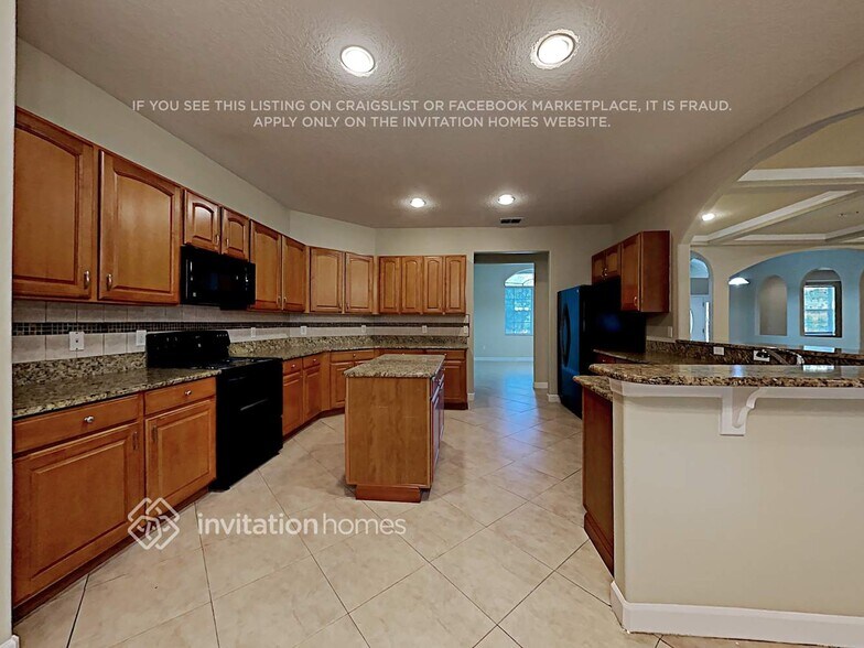 Building Photo - 19036 Starry St