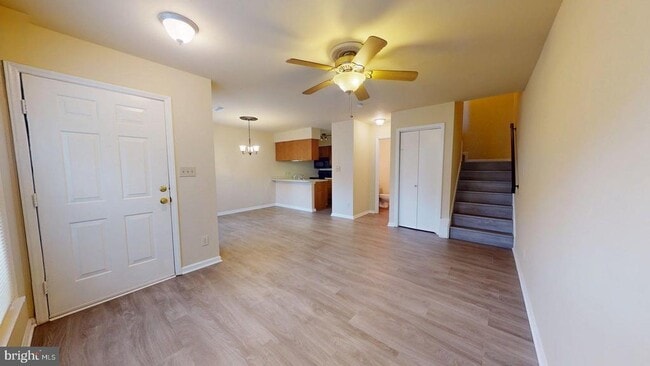 Building Photo - 6008 Chestnut Hollow Ct