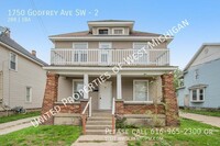 Building Photo - Available Now | Cozy 2 Bedroom, 1 Bath Up...