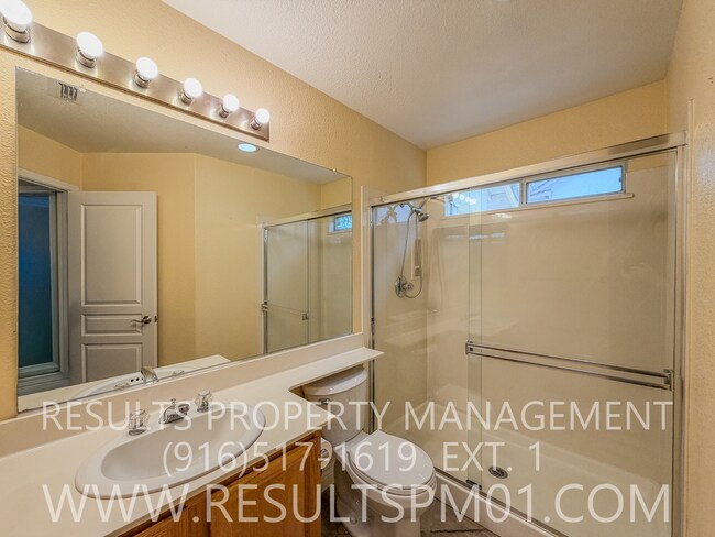 Building Photo - Beautiful Granite Bay 5 Bedroom Pool Home