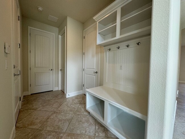 Building Photo - VillageWalk at Lake Nona ~ Gorgeous 4 bed/3 bath Executive Home!