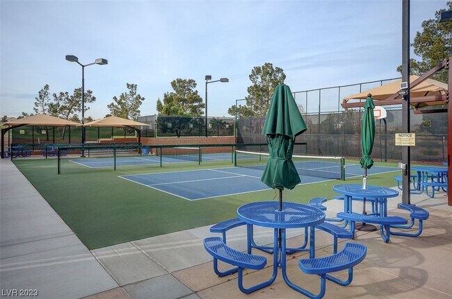 Building Photo - 1979 Joy View Ln