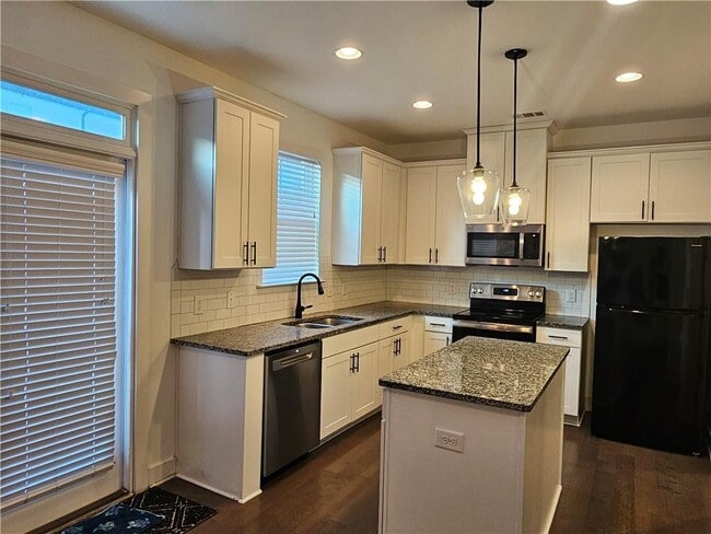 Building Photo - 73 S Auburn Lndg Pl