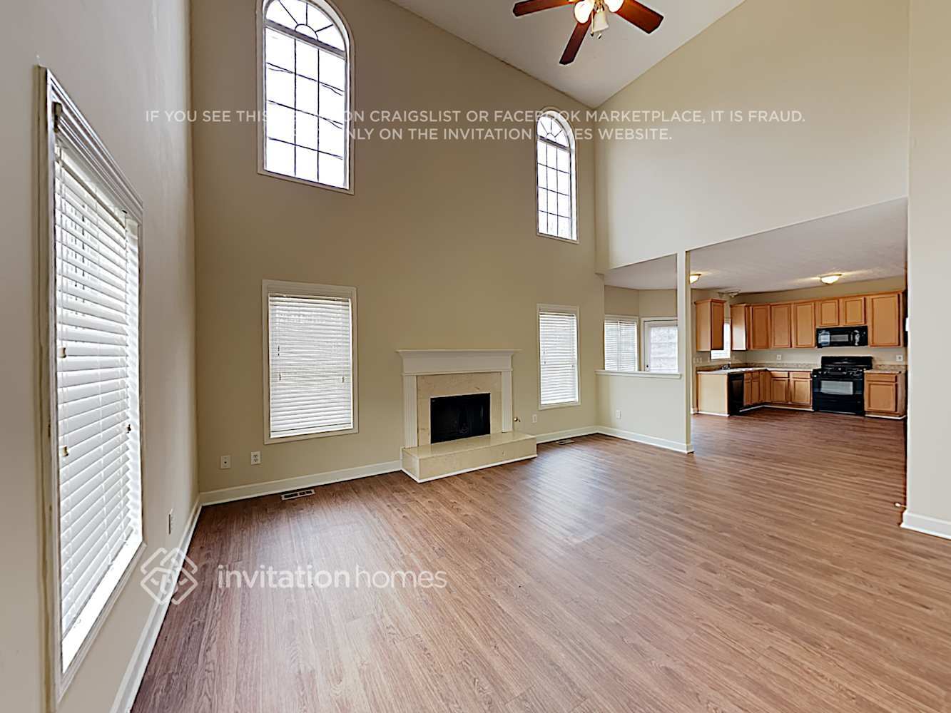 Building Photo - 3145 Claridge Dr SW