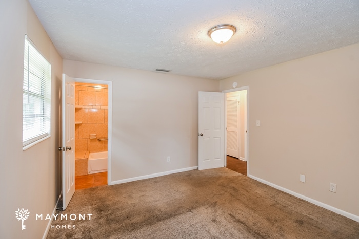 Building Photo - 11042 Bacall Rd W