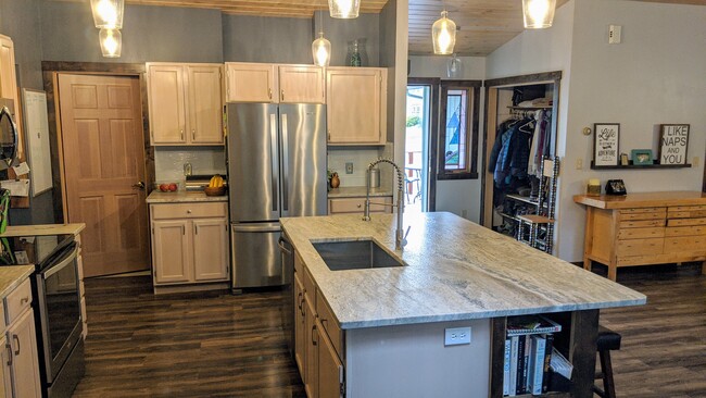 kitchen - 7 Willowbrook Close