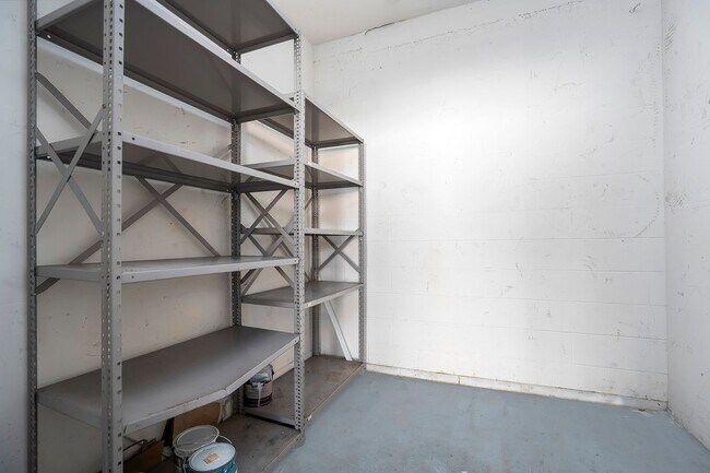 Building Photo - 5252 Orange Ave