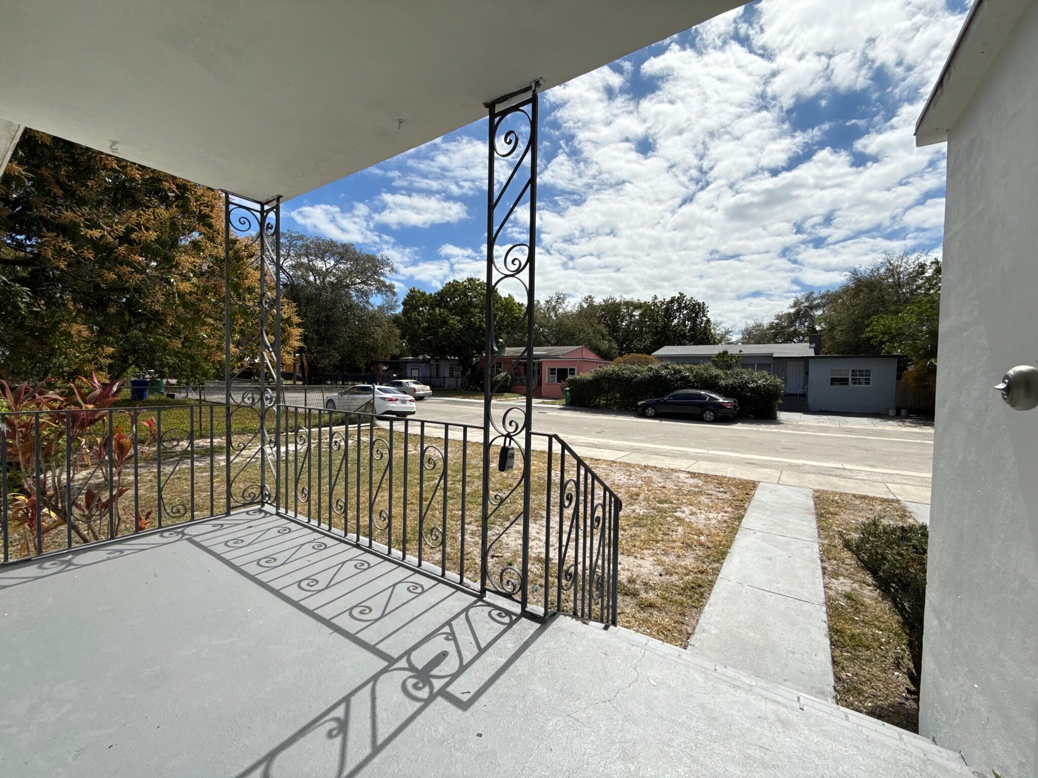 Building Photo - 911 NW 57th St