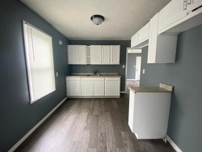 Building Photo - 3338 Ralston Ave