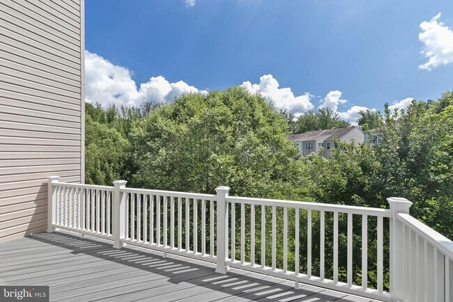 Building Photo - 7814 River Rock Way