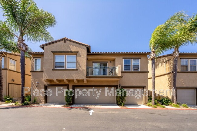 Building Photo - 6223 Avenida De Las Vistas