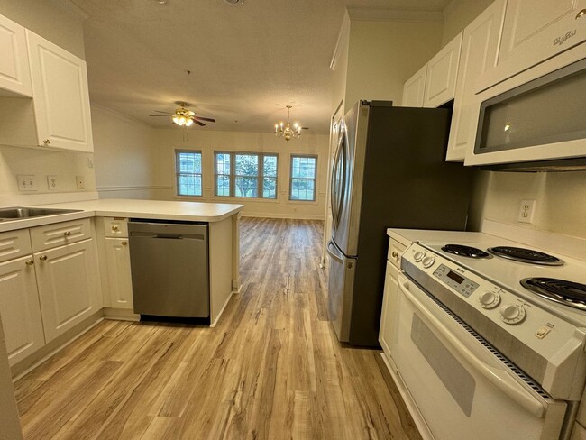 Building Photo - Myrtle Beach - 1 Bedroom / 1.5 Bathroom Condo